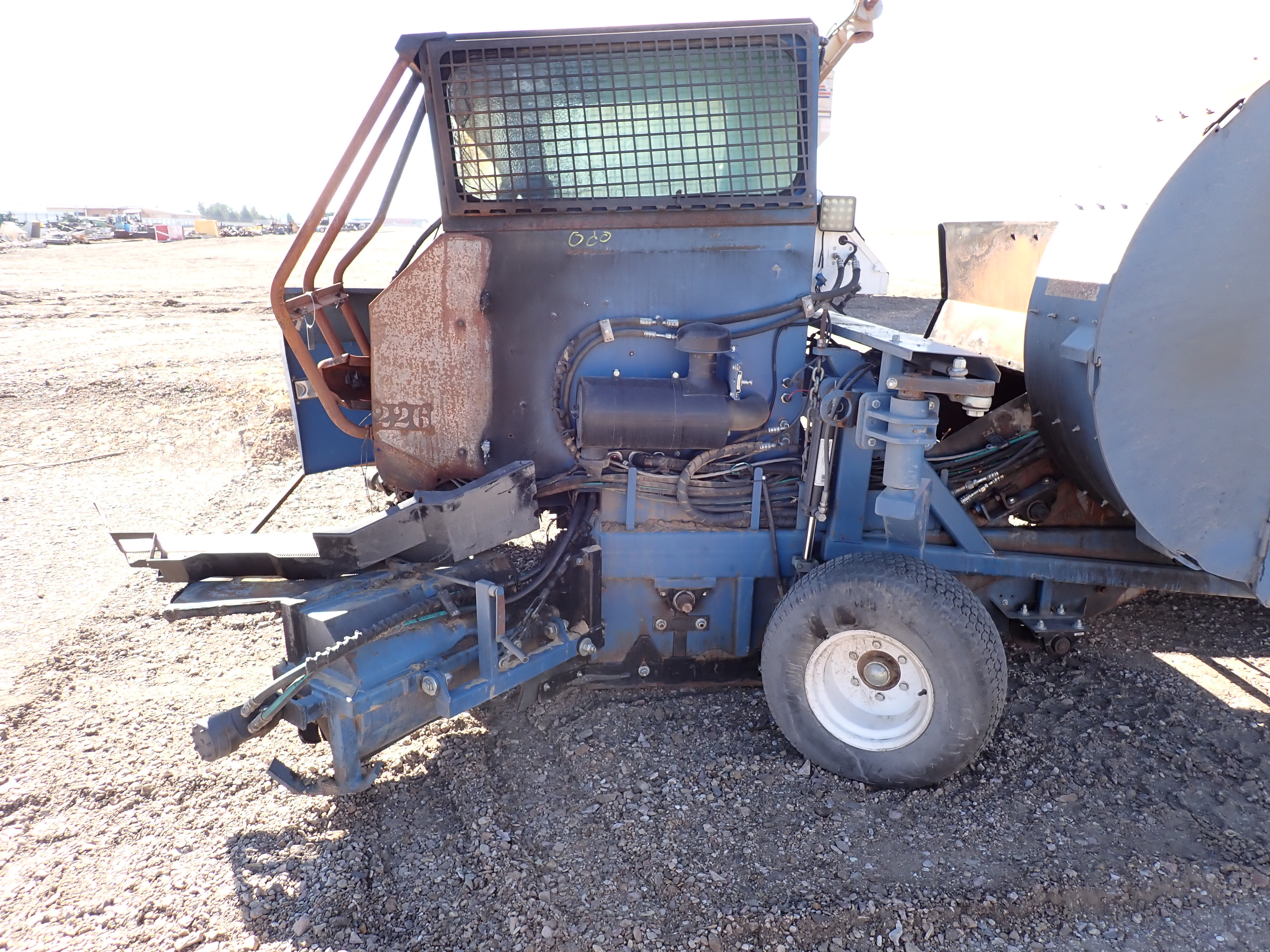 ./imagenes/INVOICE/2019/16411/SEGADORA WEISSMCNAIR_ MAG X (4).JPG